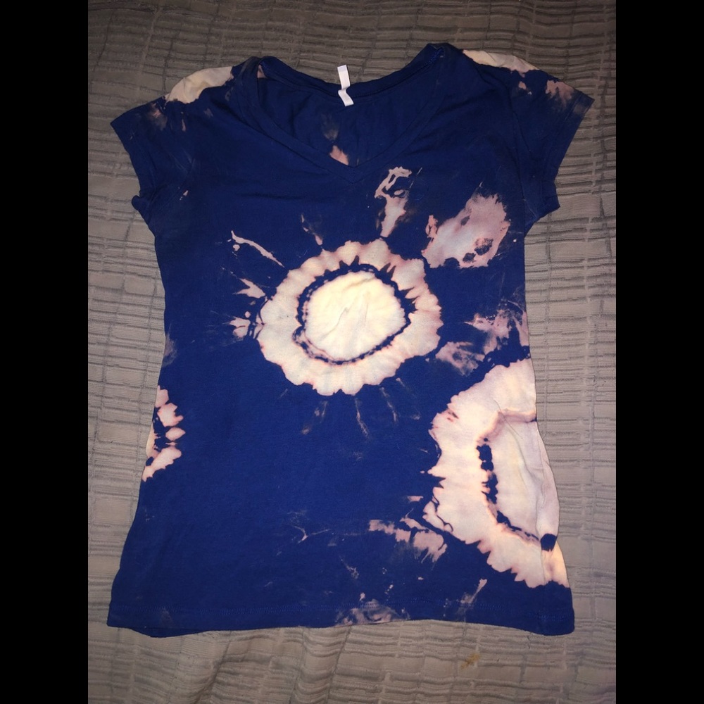 Tie-Dye tshirt Women’s Junior sz L Groovy cool mod Handmade by a Hippy NEW